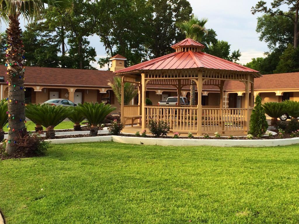 Deluxe Inn - Саванна Экстерьер фото